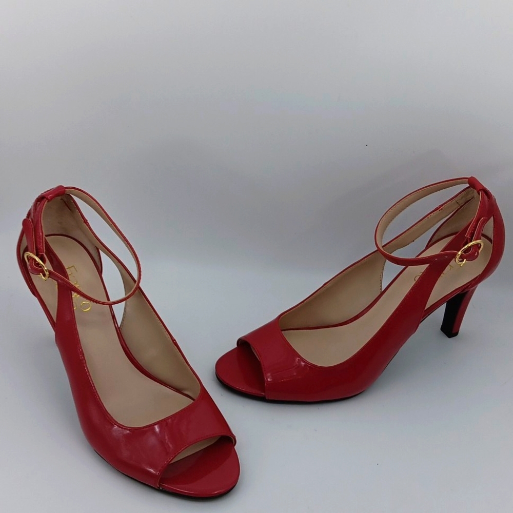 GORGEOUS ANKLE STRAP HEELS